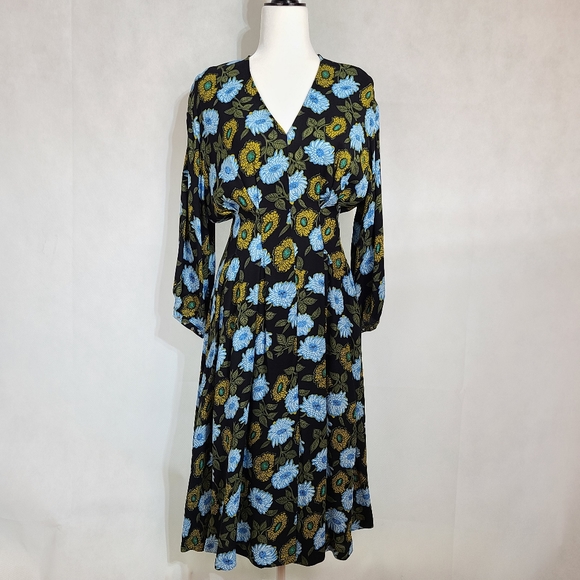 NEW-Sandro Fraternite Embellished Floral Dress, Size 36 - Picture 4 of 10